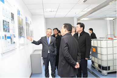 常州市長丁純來康寧調(diào)研:要鼓勵(lì)企業(yè)了解和使用康寧反應(yīng)器技術(shù)這一創(chuàng)新技術(shù)